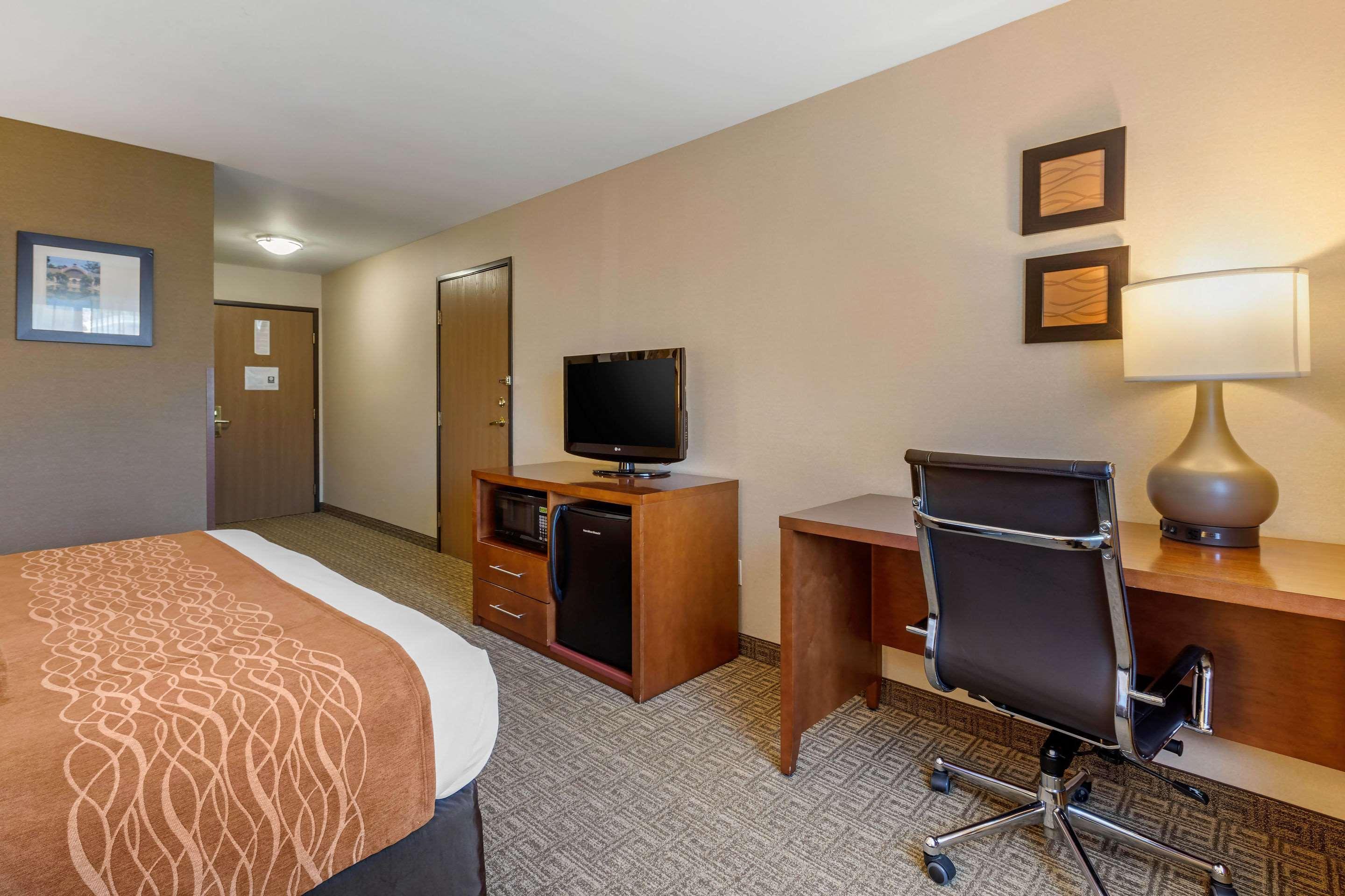 Hotel Comfort & Temecula Wine Country