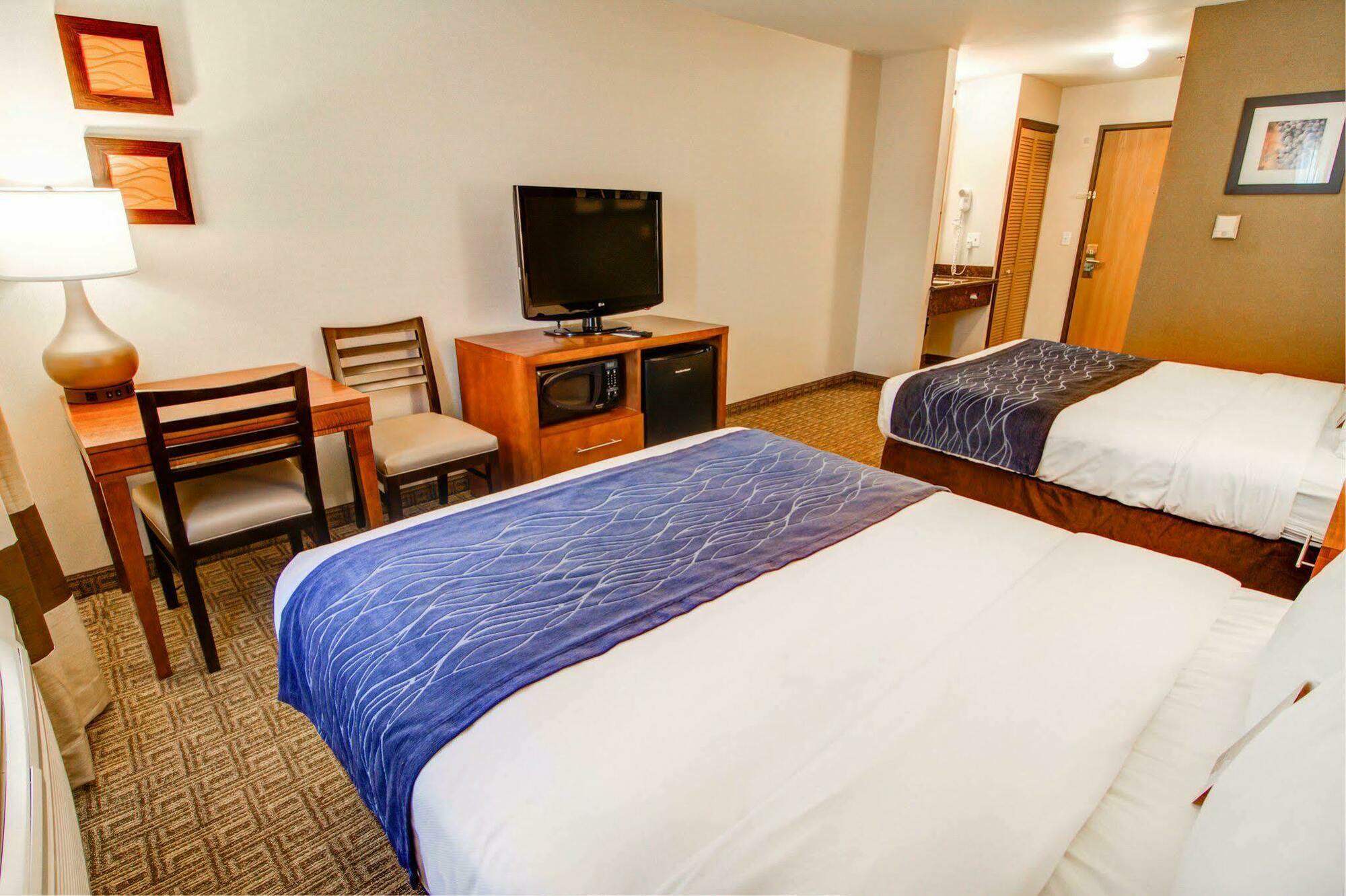 Hotel Comfort & Temecula Wine Country